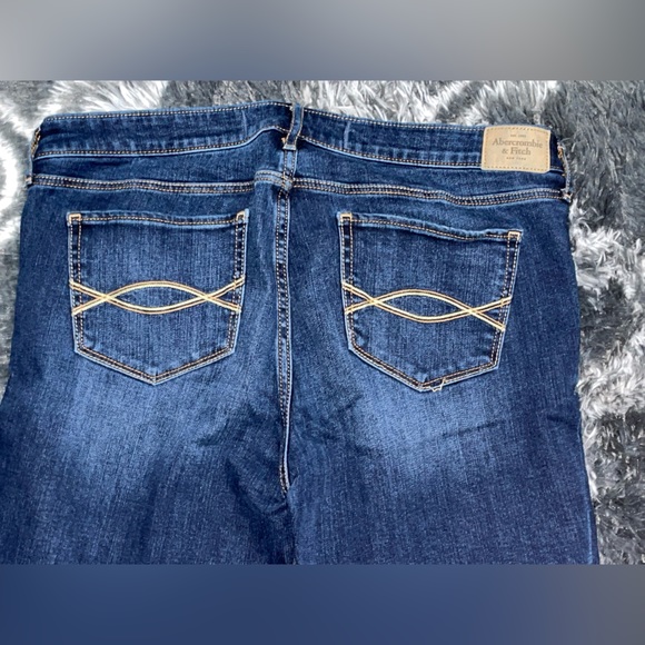 Abercrombie Skinny Jeans - Picture 5 of 6